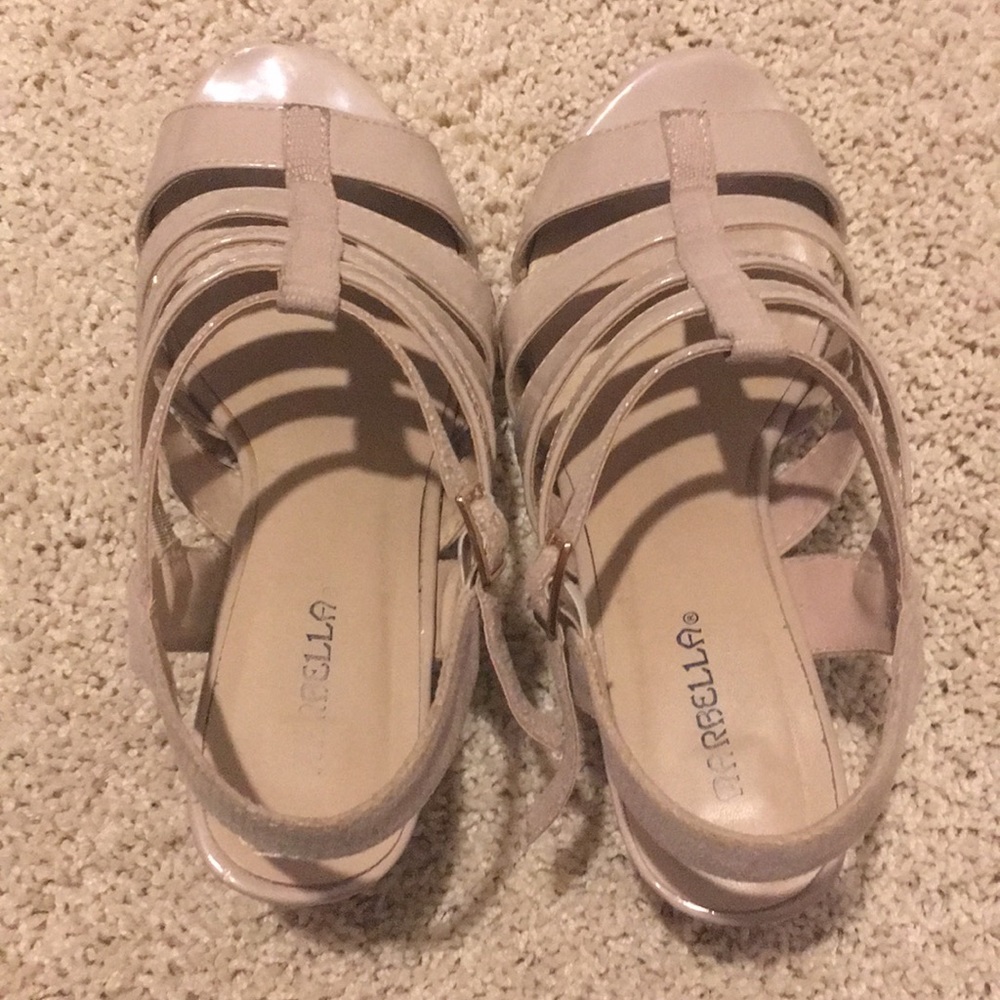 Mara Bella Nude heels